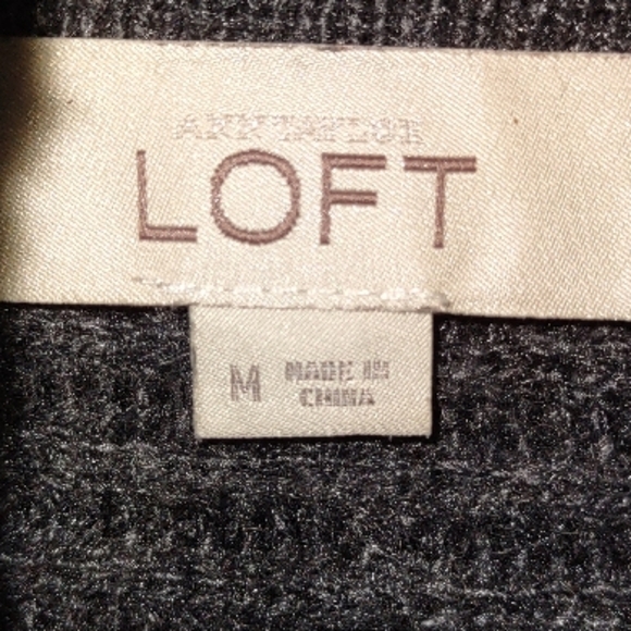 🍄 LOFT Gray Turtleneck Sweater - Picture 2 of 2